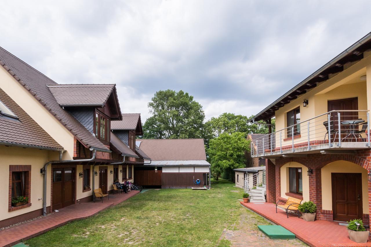 Gasthof Zum Slawen Фечау Экстерьер фото